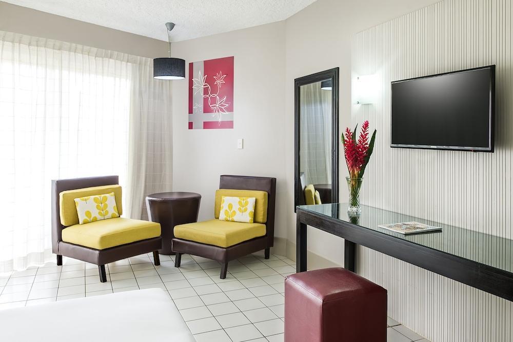 Mercure Nadi Eksteriør billede